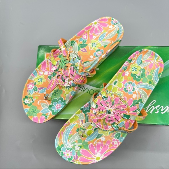 Easy Street Inara Sandals Pink Punch Floral Size 9M Thong Comfort Slides - Picture 1 of 7